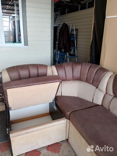 Кухонный угловой диван бу