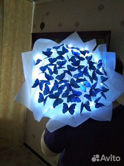 1 сентября, учителю светящиеся бабочки букет