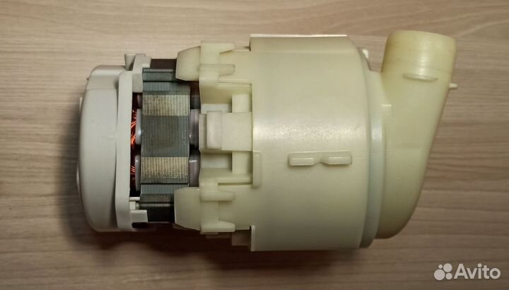 Циркуляционный насос для пмм Bosch, Siemens, Neff