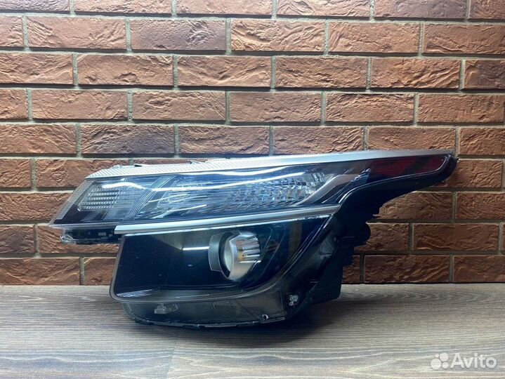 Фара левая Kia Seltos Галоген Без Дхо Оригинал