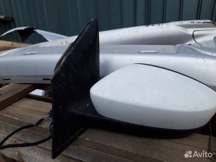 Зеркало левое фольксваген поло В наличие