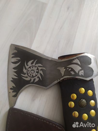 Топор на подарок