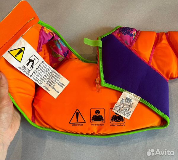 Топ с поплавками, жилет Zoggs