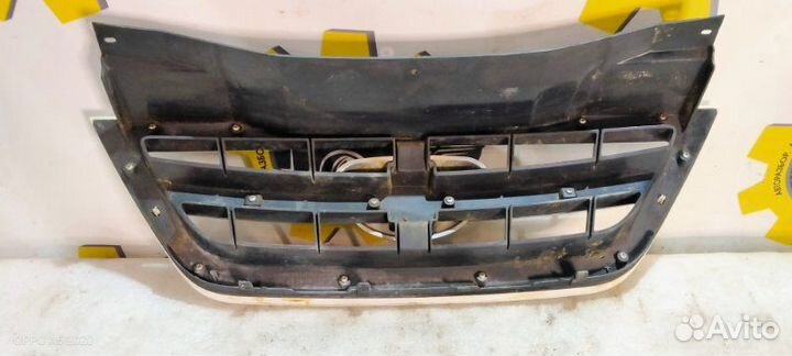 Решетка радиатора Daewoo Nexia 2 седан 150 F16D3