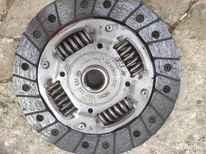 Сцепление комплект Volkswagen Golf 3 1.4