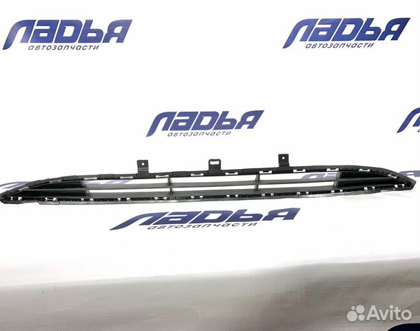 Решетка бампера Hyundai Solaris(17-20) нижняя