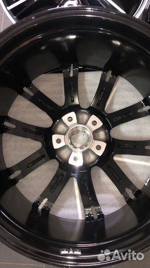 Оригинал новые диски Porsche Panamera R21