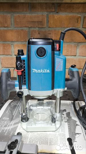 Фрезер Makita rp 2300 fc