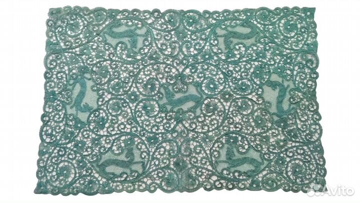 Редкое цветное кружево ручной работы на 11 персон