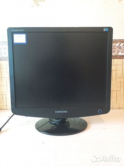 Монитор Samsung SyncMaster 932b