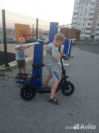 Продам самокат