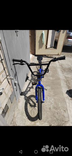 Новый трюковой велосипед BMX