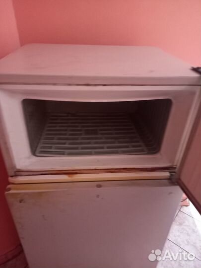 Холодильник бу