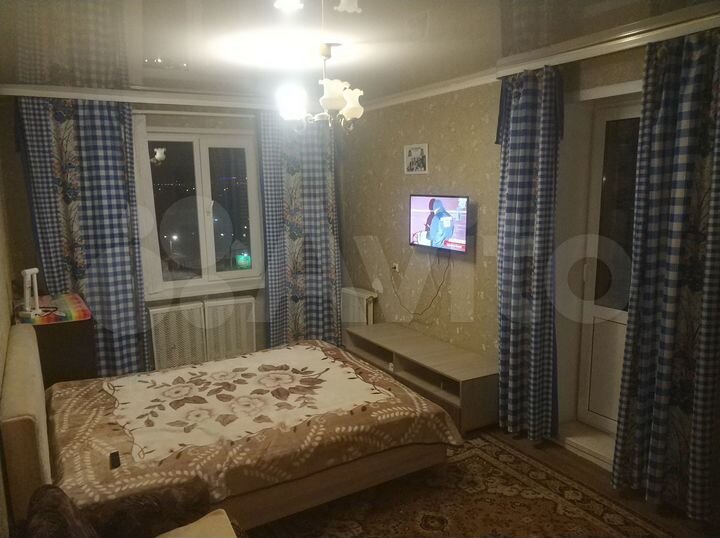2-к. квартира, 53 м², 8/10 эт.