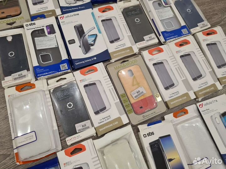 Чехлы для смартфонов