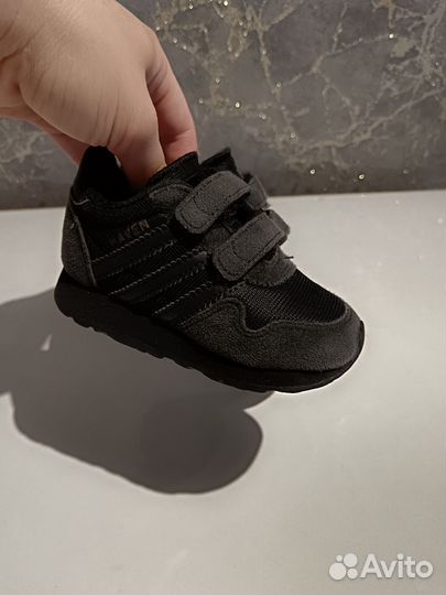 Кроссовки для детей adidas