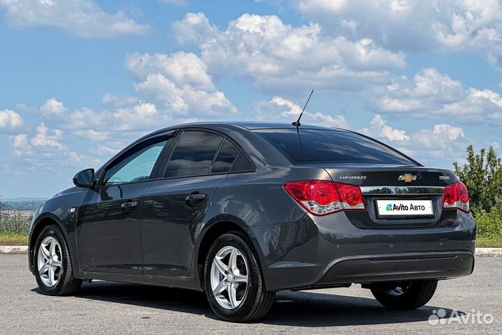 Chevrolet Cruze 1.8 AT, 2013, 117 126 км