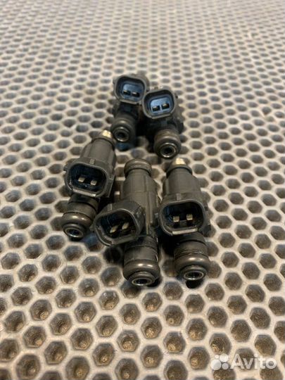 Форсунка топливная Bentley Continental Flying Spur