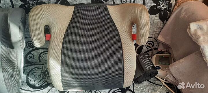 Автокресло бустер от 15 кг до 36