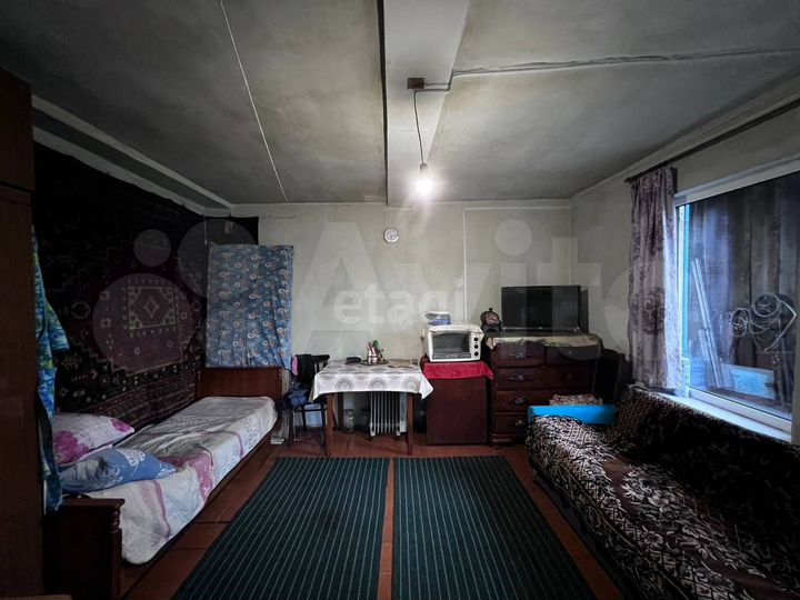 Дом 35 м² на участке 3 сот.