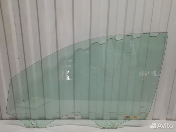 Стекло двери передней левой Porsche Cayenne 957