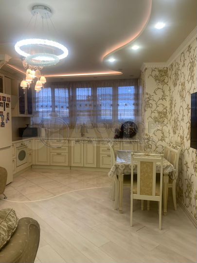 2-к. квартира, 75 м², 7/9 эт.