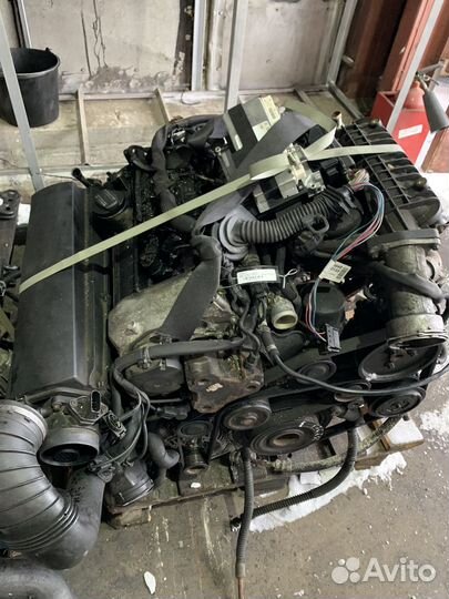 Двигатель Mercedes Om646.961