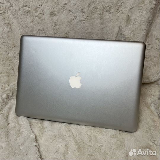 Apple macbook pro 15 (i5 8/240)