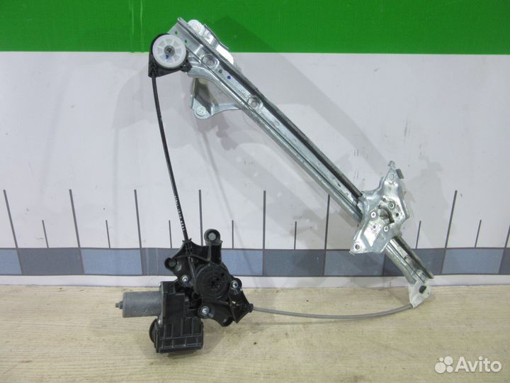 Стеклоподъемник передний левый Toyota RAV 4 с2019