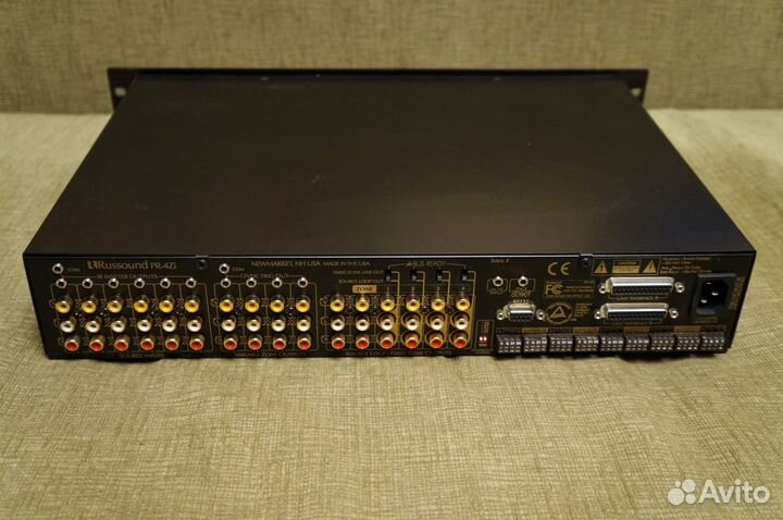 Мультизонный контроллер (предусилитель) Russound P