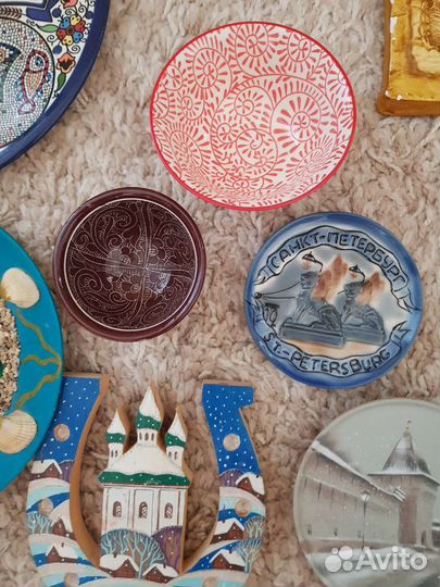 Сувенирные тарелки