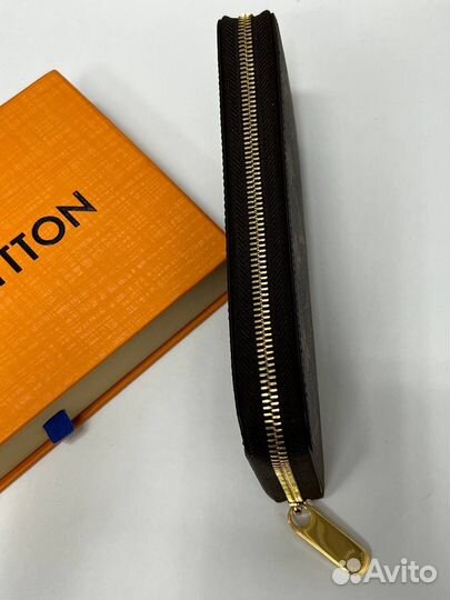 Кошелёк Louis Vuitton