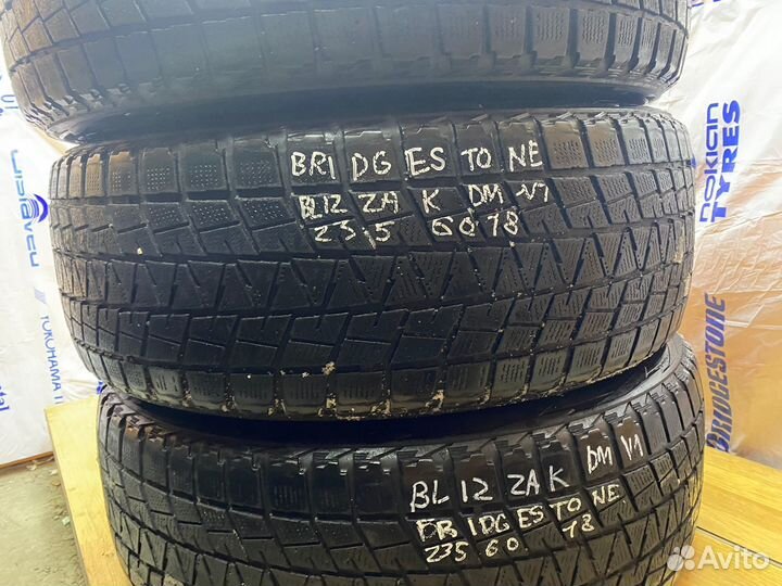 Bridgestone Blizzak DM-V1 235/60 R18