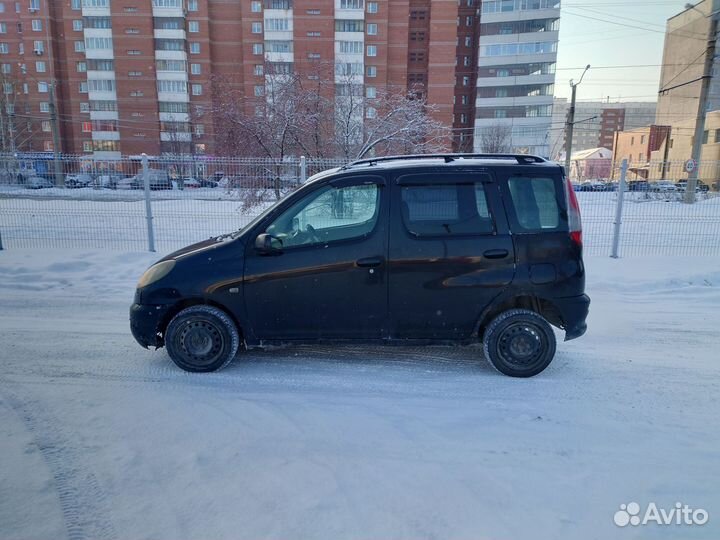 Toyota Funcargo 1.5 AT, 2000, 250 000 км