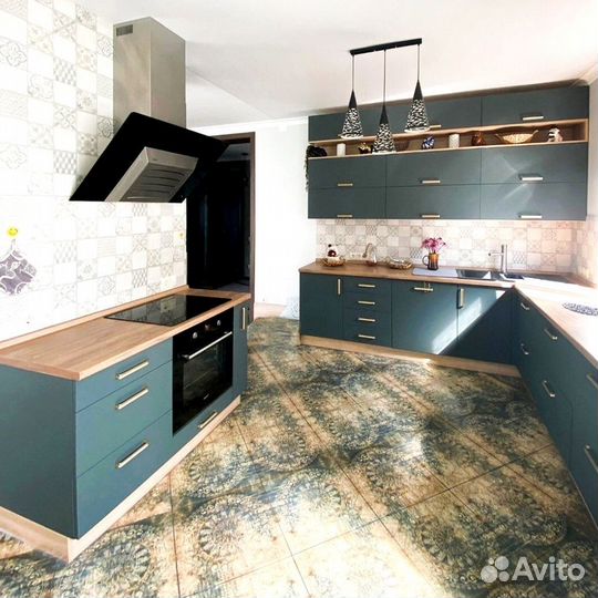 Кухонный гарнитур 