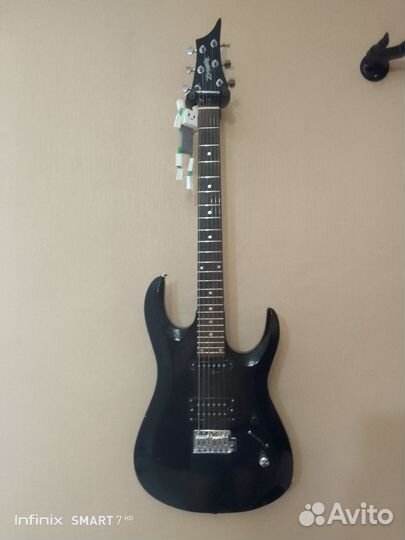 Электрогитара