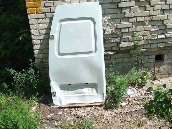 Дверь задняя левая соболь газель бизнес битая