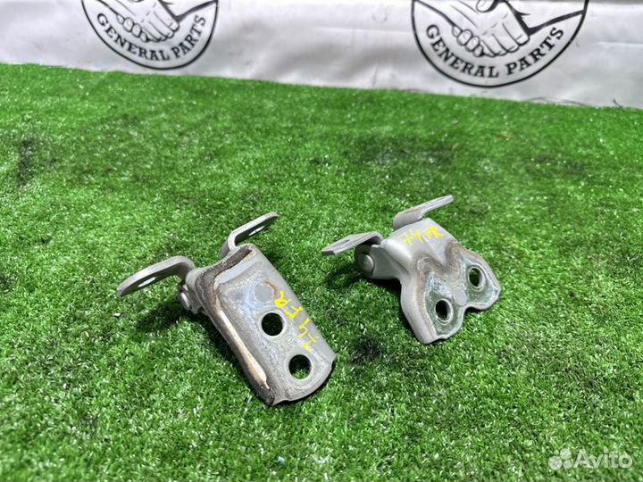 Петля двери передняя правая Toyota Succeed NCP51