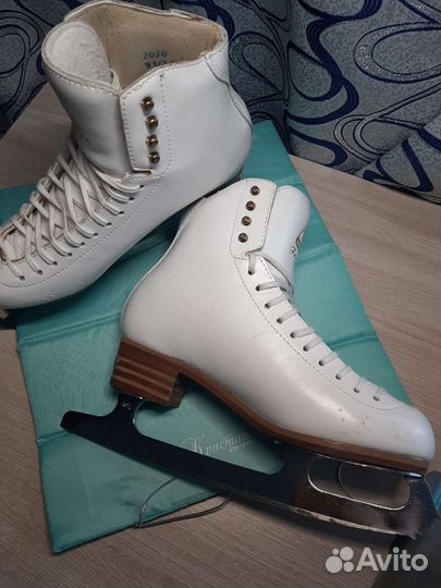 Фигурные коньки jackson freestyle 9 1/2 (41р)