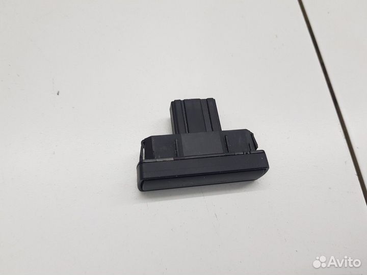 Кнопка sos (Ford Transit viii)