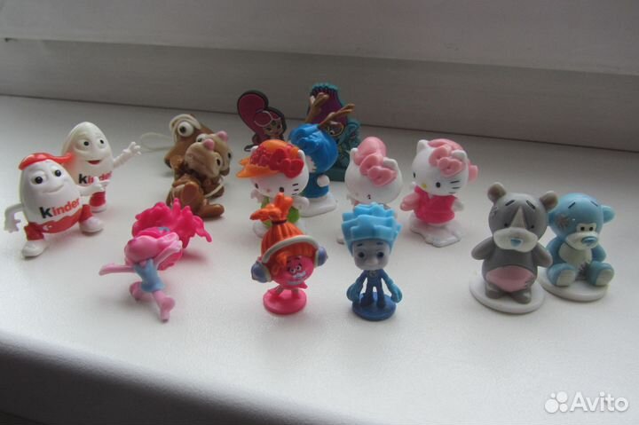 Киндер игрушки