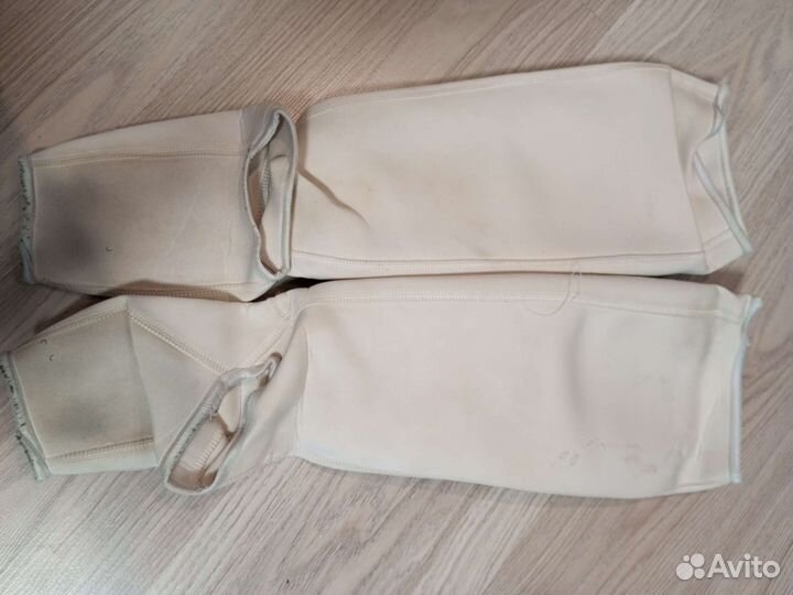 Защита для ног единоборства