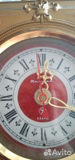 Настольные часы