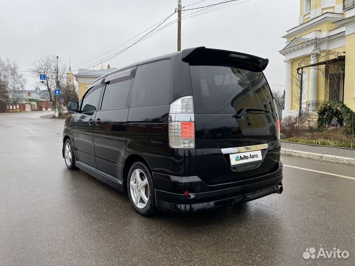 Toyota Noah 2.0 CVT, 2006, 168 500 км