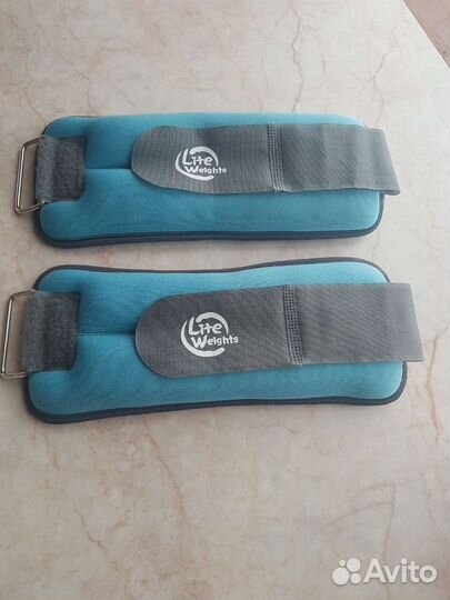 Утяжелители по 0,75 и 1 кг