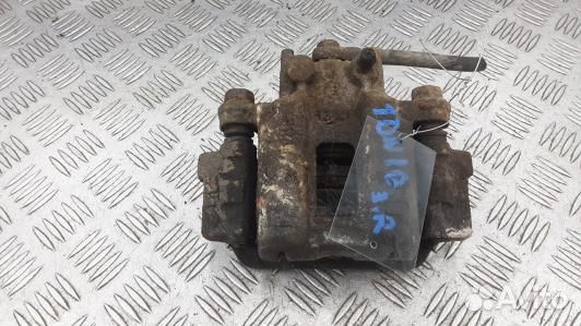 Суппорт тормозной задний правый mitsubishi pajero