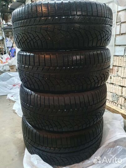 Sailun Ice Blazer Arctic EVO 225/45 R18 и 245/40 R18 97V
