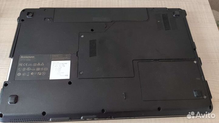Ноутбук Lenovo на запчасти
