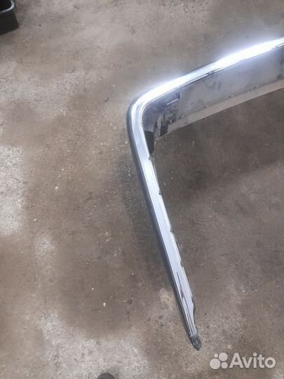 Задний бампер на CL 140