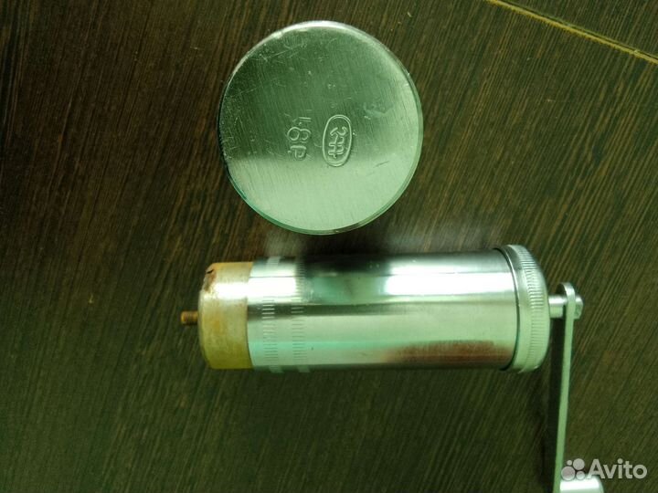 Кофемолка ручная СССР, Ереван